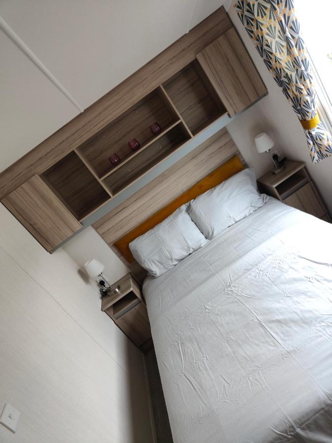 J6 Static Caravan, Fairway Holiday Park Sandown Zewnętrze zdjęcie