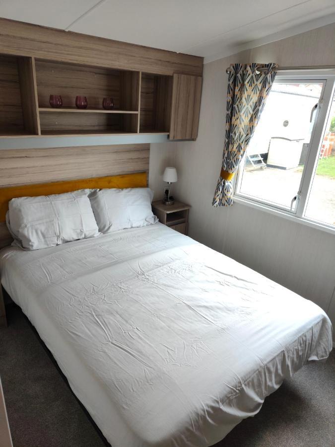 J6 Static Caravan, Fairway Holiday Park Sandown Zewnętrze zdjęcie
